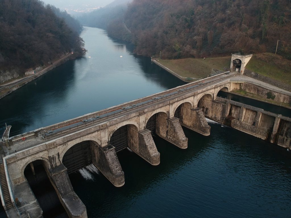 Usina Hidrelétrica